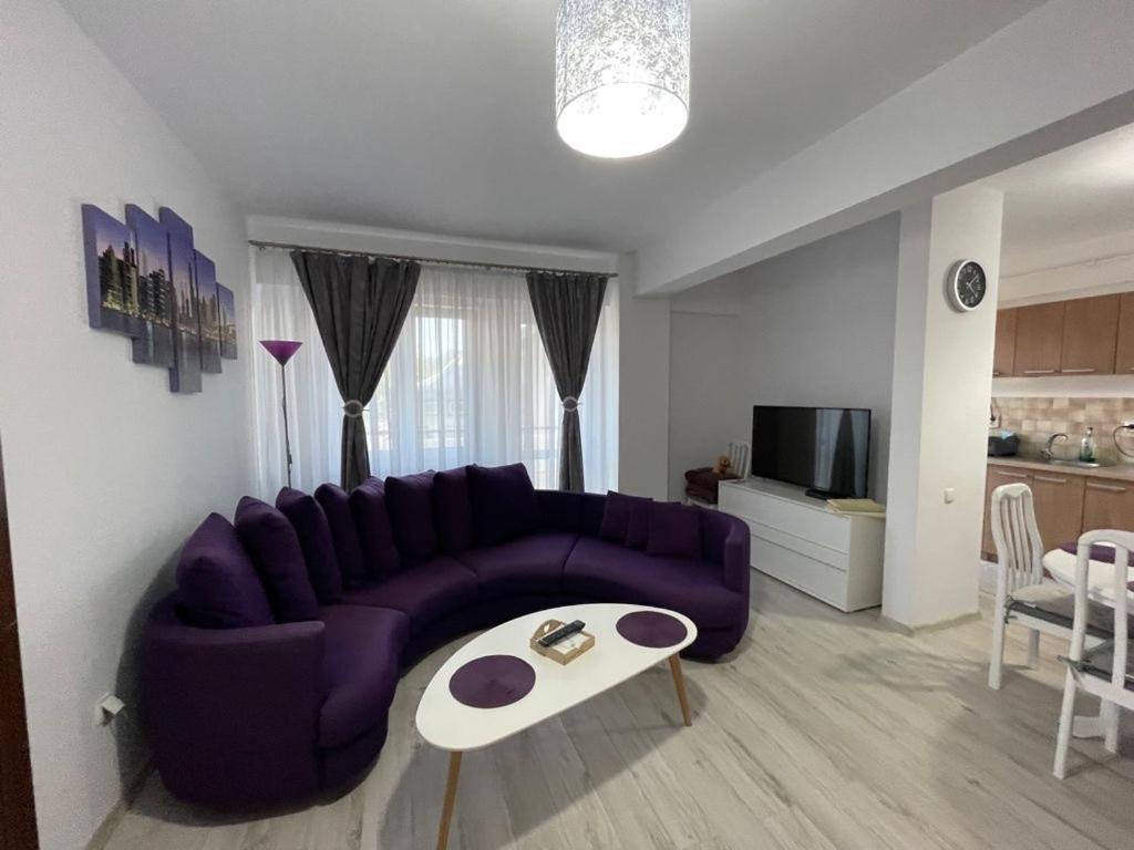 Deny'S Apartament Gura Humorului Ngoại thất bức ảnh